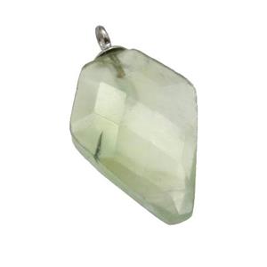 green Prehnite pendant, faceted arrowhead, approx 11-16mm [GM14619]