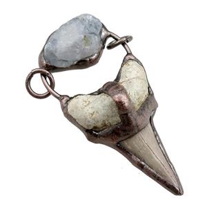 shark tooth pendant with aquamarine, antiqe red, approx 30-65mm [GM15147]