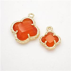 Red Cats Eye Glass Clover Pendant Gold Plated, approx 14mm [GM24193-14MM]