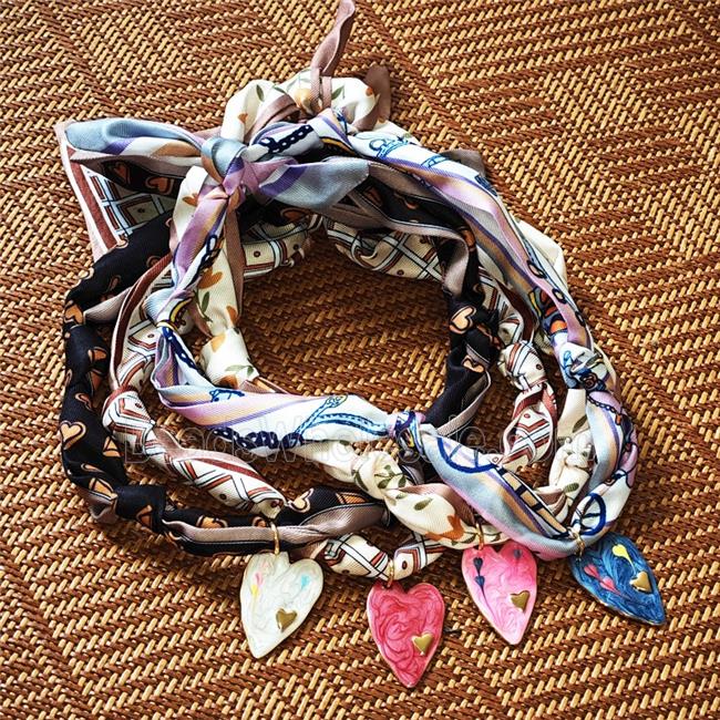 Polyester Fabric Necklace With Heart Painted Mixed
